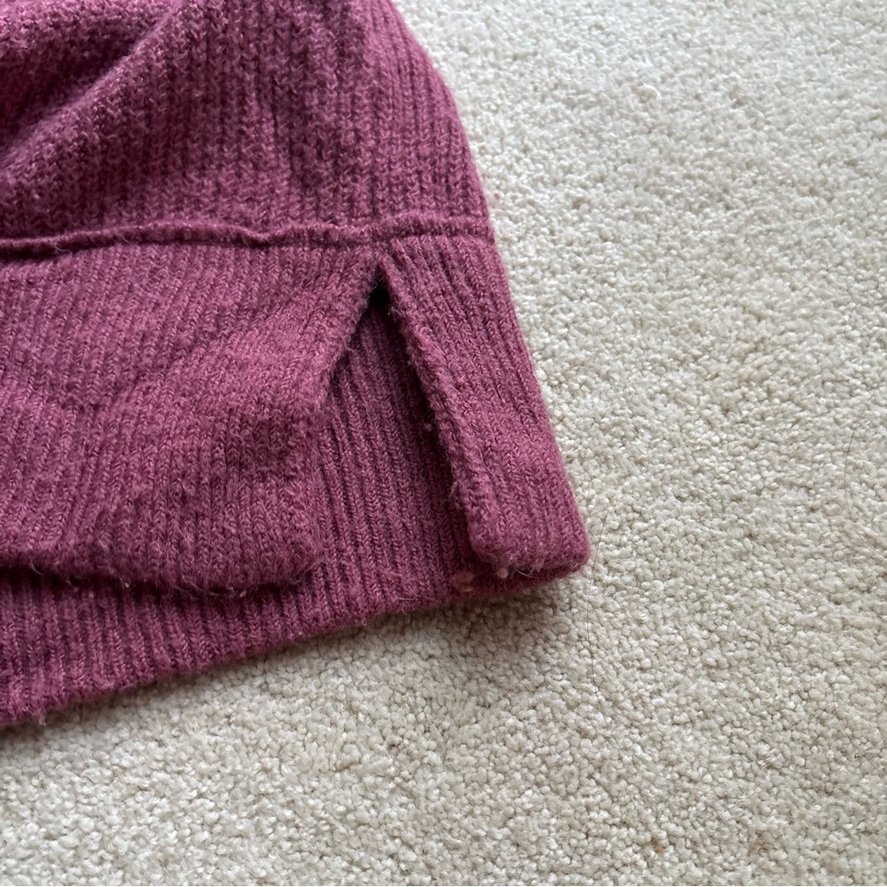 Aerie Women's Oversized Plum Ribbed Sweater - Picture 5 of 6
